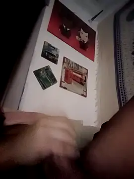 Snapshot of Rockandrola1986 chatting on 04-04-26, 05:06 Rockandrola1986 online show from 04-04-26, 05:06