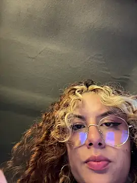 Amber-fire online show from 03-31-26, 10:21