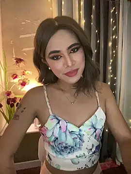  Flirtyprincess  online show from 05-23-26, 06:40