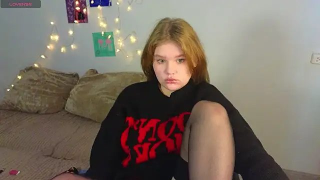 Snapshot of BeautifulPleasureFairy chatting on 04-23-26, 02:35 BeautifulPleasureFairy online show from 04-23-26, 02:35