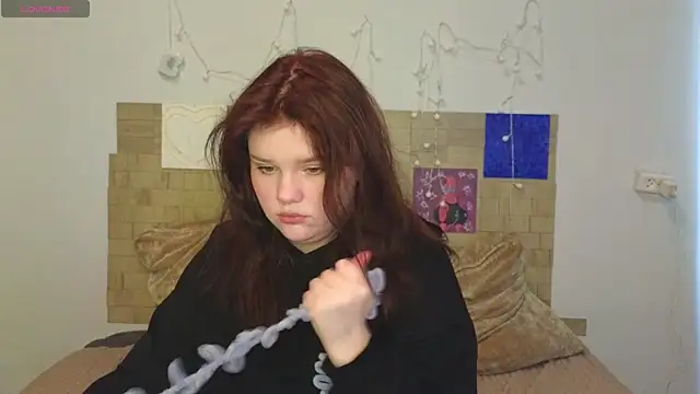 Snapshot of BeautifulPleasureFairy chatting on 05-22-26, 06:31 BeautifulPleasureFairy online show from 05-22-26, 06:31