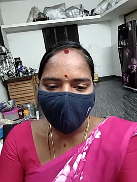 Snapshot of Tamil_Sangeetha chatting on 04-05-26, 01:08 Tamil Sangeetha online show from 04-05-26, 01:08