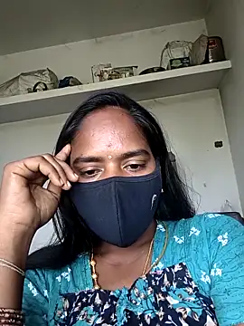 Snapshot of Tamil_Sangeetha chatting on 04-11-26, 08:29 Tamil Sangeetha online show from 04-11-26, 08:29