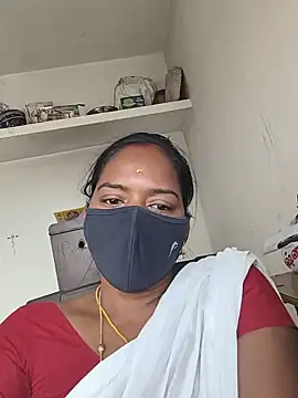 Snapshot of Tamil_Sangeetha chatting on 06-07-26, 02:27 Tamil Sangeetha online show from 06-07-26, 02:27