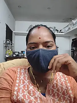 Snapshot of Tamil_Sangeetha chatting on 06-09-26, 11:38 Tamil Sangeetha online show from 06-09-26, 11:38
