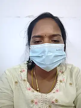 Snapshot of Tamil_Sangeetha chatting on 06-14-26, 12:19 Tamil Sangeetha online show from 06-14-26, 12:19