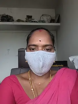 Snapshot of Tamil_Sangeetha chatting on 07-14-26, 04:50 Tamil Sangeetha online show from 07-14-26, 04:50