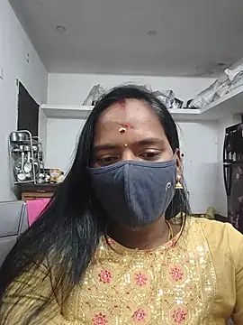 Snapshot of Tamil_Sangeetha chatting on 07-20-26, 01:35 Tamil Sangeetha online show from 07-20-26, 01:35