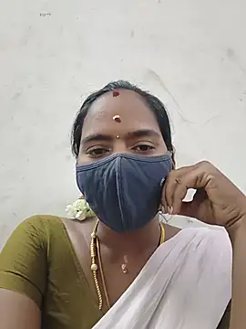 Snapshot of Tamil_Sangeetha chatting on 07-21-26, 06:38 Tamil Sangeetha online show from 07-21-26, 06:38
