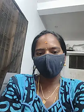 Snapshot of Tamil_Sangeetha chatting on 07-25-26, 10:40 Tamil Sangeetha online show from 07-25-26, 10:40