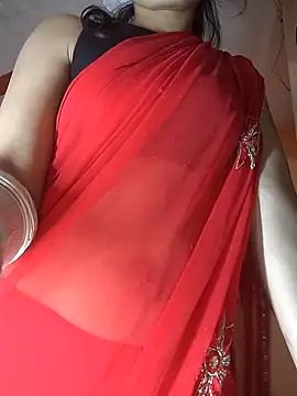 Curvy Sanaya online show from 04-17-26, 07:06