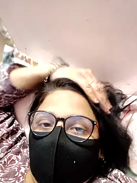 Snapshot of purvi46 chatting on 04-25-26, 05:10 purvi46 online show from 04-25-26, 05:10