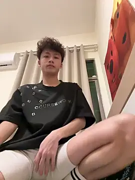 Snapshot of sexyboy-3525 chatting on 04-04-26, 02:47 sexyboy-3525 online show from 04-04-26, 02:47