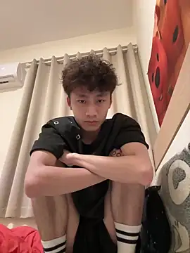 Snapshot of sexyboy-3525 chatting on 04-08-26, 11:16 sexyboy-3525 online show from 04-08-26, 11:16