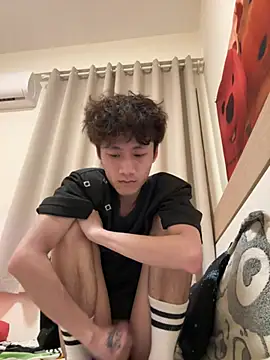 Snapshot of sexyboy-3525 chatting on 05-07-26, 04:34 sexyboy-3525 online show from 05-07-26, 04:34