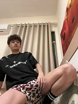 Snapshot of sexyboy-3525 chatting on 06-24-26, 03:22 sexyboy-3525 online show from 06-24-26, 03:22