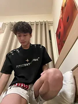 Snapshot of sexyboy-3525 chatting on 07-14-26, 10:54 sexyboy-3525 online show from 07-14-26, 10:54