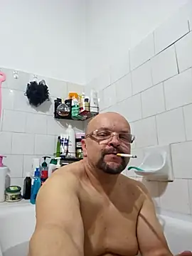 Cristo1982 online show from 04-10-26, 04:01