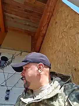 Cristo1982 online show from 04-12-26, 09:25