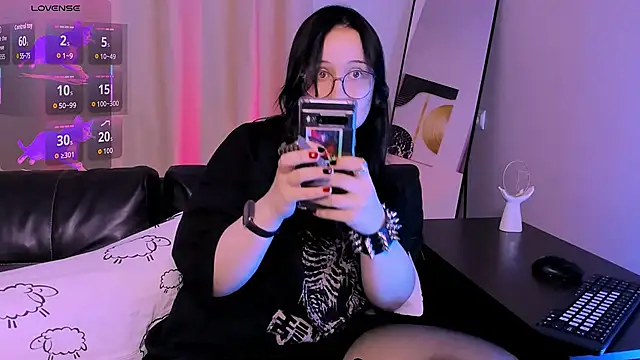 Ame Core online show from 04-06-26, 08:43