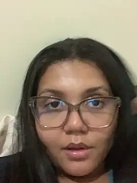 Snapshot of viviboraaaa chatting on 05-07-26, 12:38 viviboraaaa online show from 05-07-26, 12:38
