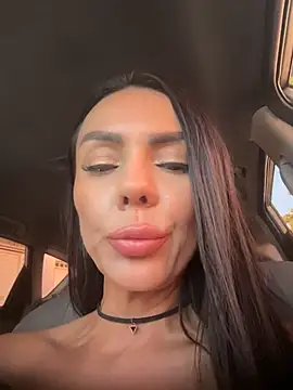 SofiParma online show from 07-25-26, 10:18