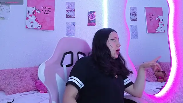 sweet alaia online show from 04-06-26, 02:20