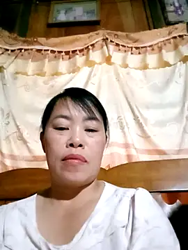 Snapshot of -Mani- chatting on 04-02-26, 12:30 -Mani- online show from 04-02-26, 12:30