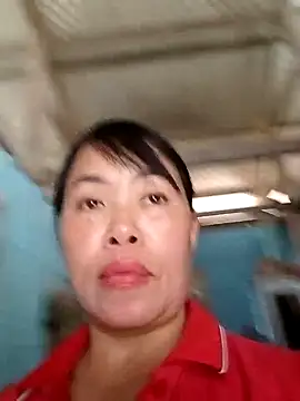 Snapshot of -Mani- chatting on 04-05-26, 01:47 -Mani- online show from 04-05-26, 01:47