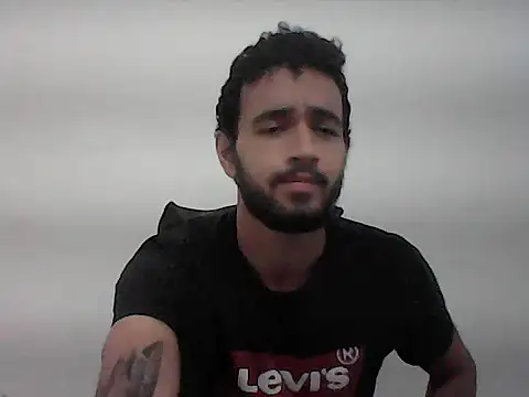 Snapshot of NoxxVx chatting on 06-02-26, 02:57 NoxxVx online show from 06-02-26, 02:57