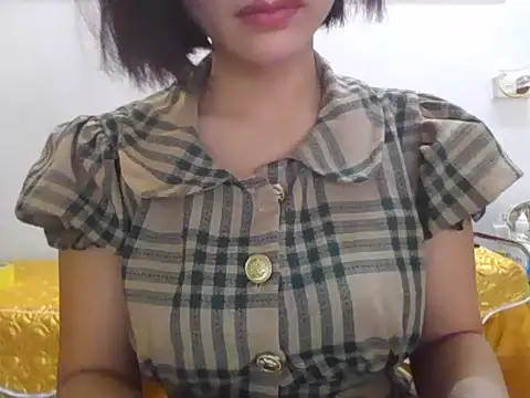 Lyna 2k online show from 04-09-26, 08:42