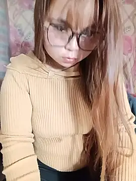 Snapshot of jas-cutle chatting on 05-12-26, 10:18 jas-cutle online show from 05-12-26, 10:18