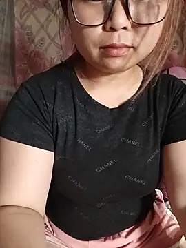Snapshot of jas-cutle chatting on 05-17-26, 03:08 jas-cutle online show from 05-17-26, 03:08