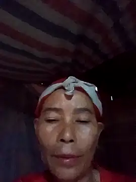   Ruby01   online show from 04-18-26, 11:36