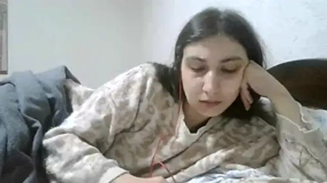 Snapshot of lilia696 chatting on 03-31-26, 04:35 lilia696 online show from 03-31-26, 04:35