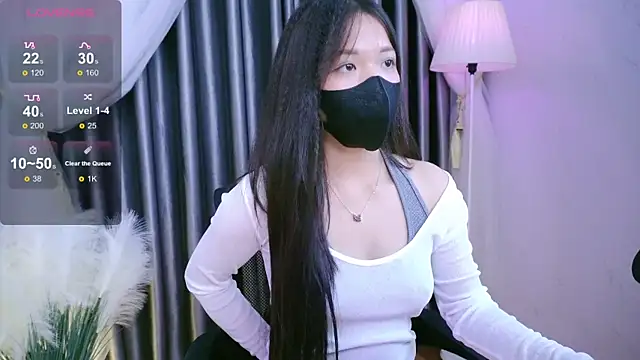 Lu Ly22 online show from 05-27-26, 01:57