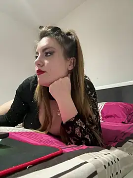 Snapshot of SilkObsession chatting on 04-06-26, 10:54 SilkObsession online show from 04-06-26, 10:54