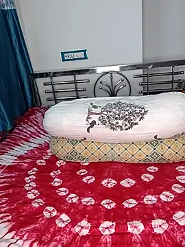 Snapshot of CamGirl_Neha chatting on 05-24-26, 08:25 CamGirl Neha online show from 05-24-26, 08:25