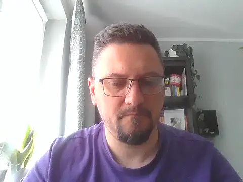 19cmSlave online show from 05-19-26, 07:15