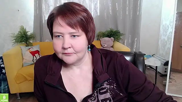 Snapshot of QUEEN02030 chatting on 05-04-26, 07:15 QUEEN02030 online show from 05-04-26, 07:15