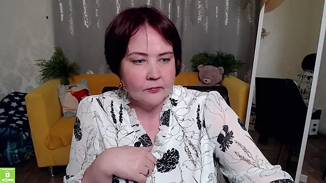 QUEEN02030 online show from 05-31-26, 06:09
