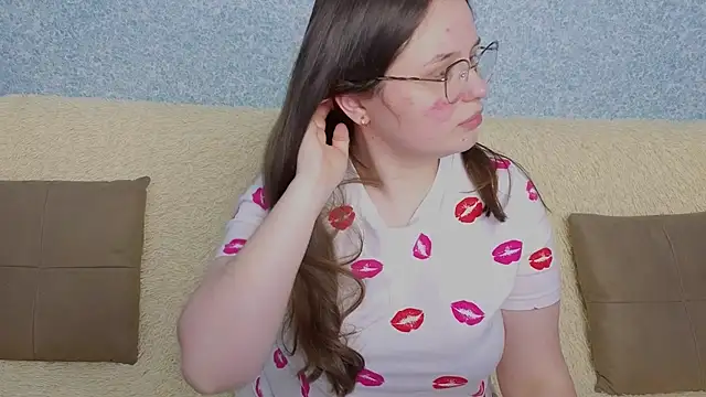 Snapshot of SofiDreamm chatting on 05-28-26, 07:22 SofiDreamm online show from 05-28-26, 07:22