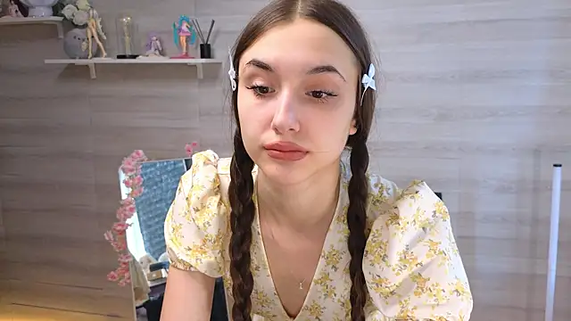 belle cute online show from 06-11-26, 03:26