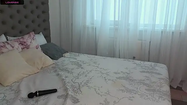 Snapshot of Dari_ana chatting on 04-15-26, 09:38 Dari ana online show from 04-15-26, 09:38