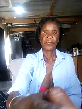 Snapshot of Naughtygrany chatting on 04-15-26, 12:56 Naughtygrany online show from 04-15-26, 12:56
