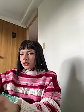 Snapshot of Babeel_ chatting on 04-30-26, 08:26 Babeel online show from 04-30-26, 08:26