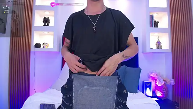 Dominik Blake online show from 04-10-26, 07:40