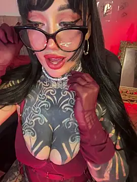 Musedreams online show from 04-05-26, 01:36