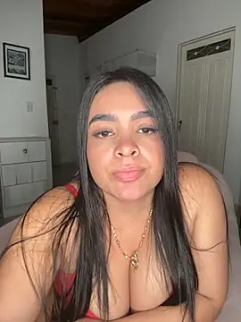 Danna 222  online show from 05-06-26, 05:25
