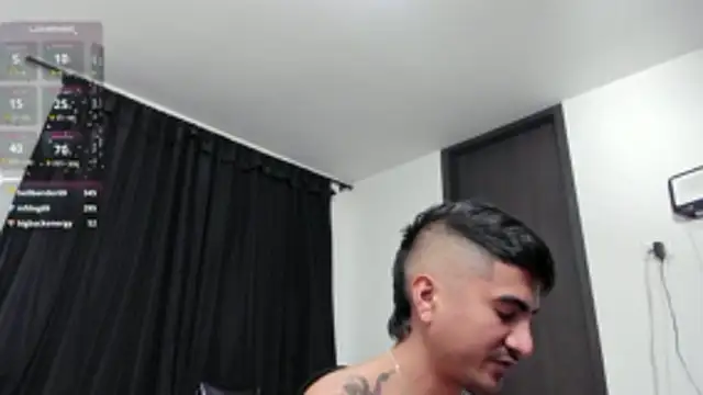 Snapshot of Sofia-_- chatting on 04-06-26, 04:46 Sofia- - online show from 04-06-26, 04:46